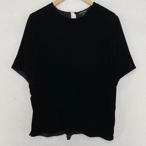 EILEEN FISHER Top M Rayon Silk Velvet Crewneck Keyhole Back Short Sleeve Black